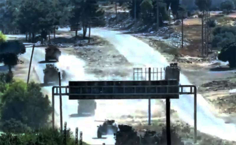 Detonation or shot from a grenade launcher: footage of an incident on the route of a joint patrol of the Turkish and Russian armed forces in Syria is shown