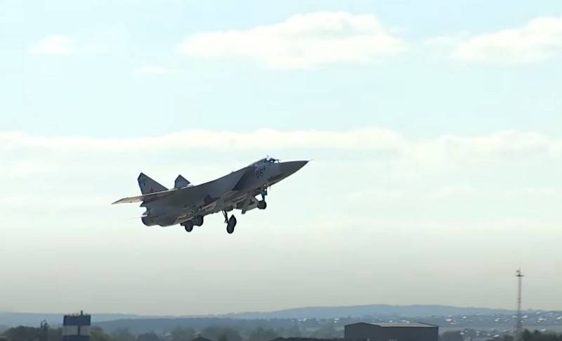 Un video de los vuelos de MiG-31 en la estratosfera cercana apareció en la web