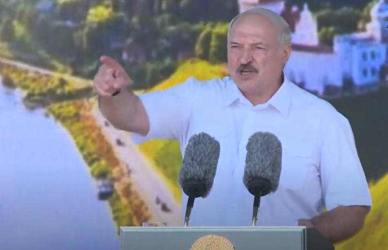 "A partir del lunes, cierre la puerta": Lukashenko ordenó cerrar las empresas en huelga