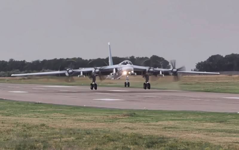 고도로 현대화 된 Tu-95MSM의 첫 비행