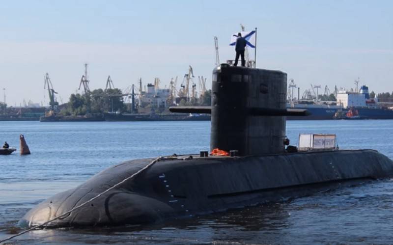 One "Varshavyanka" and one "Lada": the Ministry of Defense signed a contract for the construction of submarines