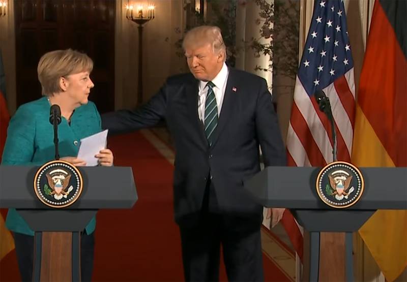 Na convenção republicana dos EUA: o presidente Trump atraiu a chanceler alemã Merkel para uma armadilha