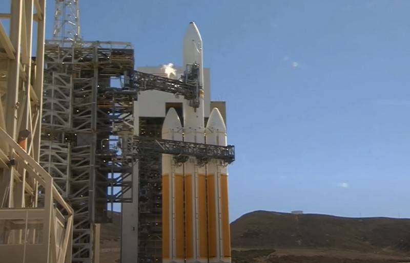 Запуск ракеты Delta IV с секретным спутником США отменен