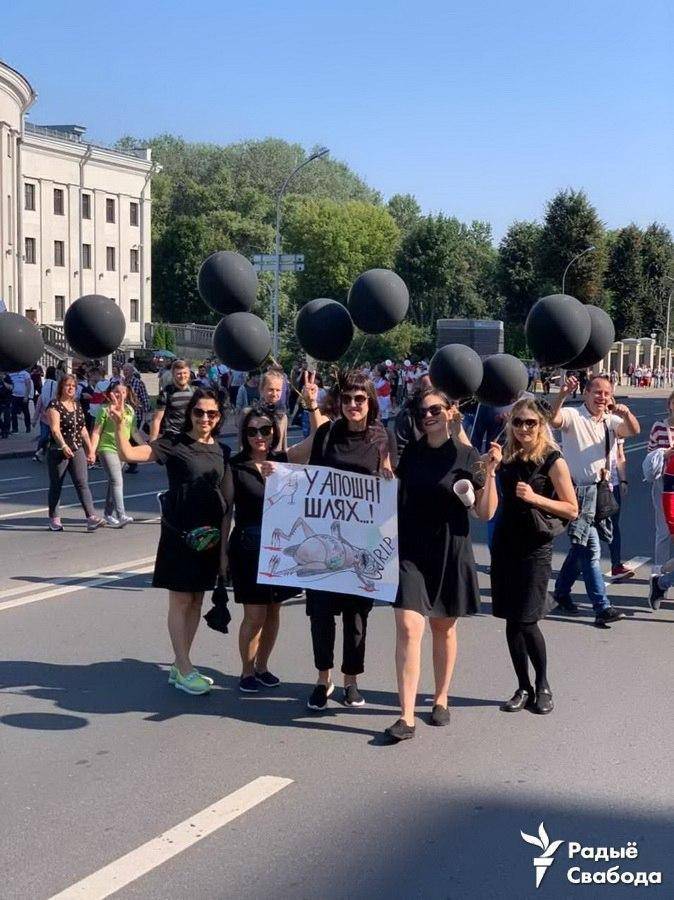 Σημειώσεις της κατσαρίδας του Κολοράντο. Δεν συμφωνώ με τους Λευκορώσους!