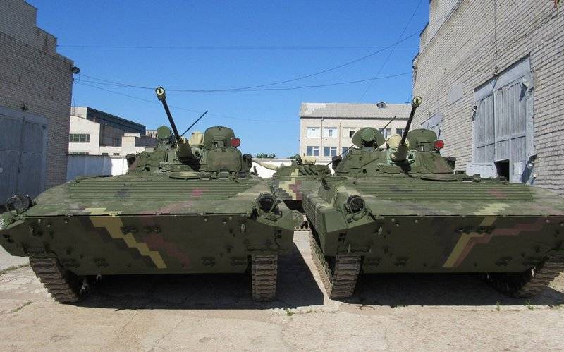 ウクライナ軍は修理されたBMP-1とBMP-2のバッチを受け取りました