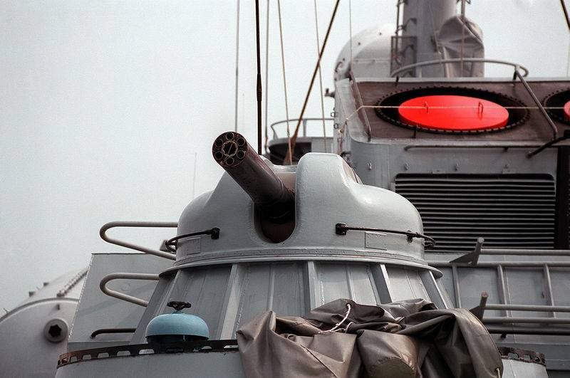 Les navires de la marine russe recevront des casques de désignation de cible pour contrôler les installations AK-630