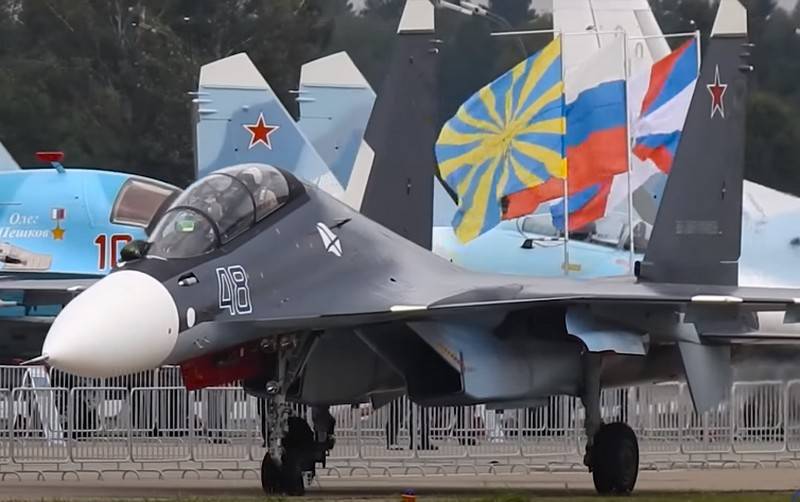 AL-30F-2Sエンジンを搭載した初のSu-41SM1が年末までに離陸