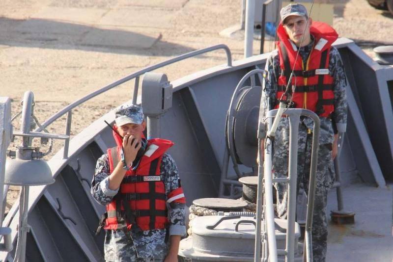 Neuer Transfer von Panzerbooten der ukrainischen Marine in das Asowsche Meer