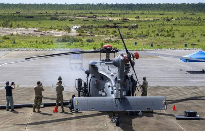 Aux États-Unis a commencé à tester l'armement d'un hélicoptère de sauvetage pour les forces d'opérations spéciales
