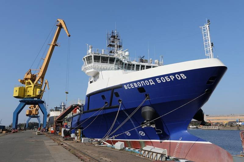 Lojistik destek gemisi "Vsevolod Bobrov" un deniz denemeleri şartları