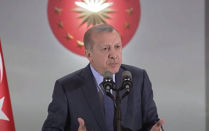 «Расширяет зону влияния»: названы причины вмешательства Турции в конфликт в Карабахе