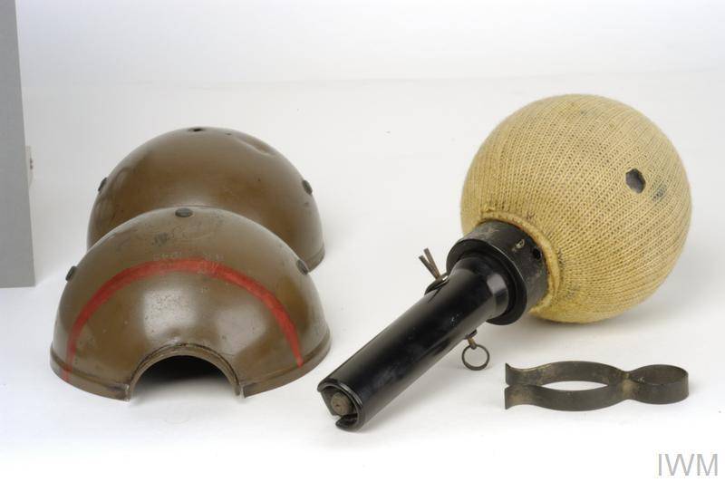 Sticky Anti-Tank Hand Grenade