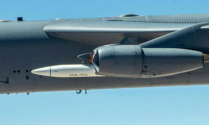 Nos Estados Unidos, revelou as características do míssil hipersônico AGM-183A ARRW