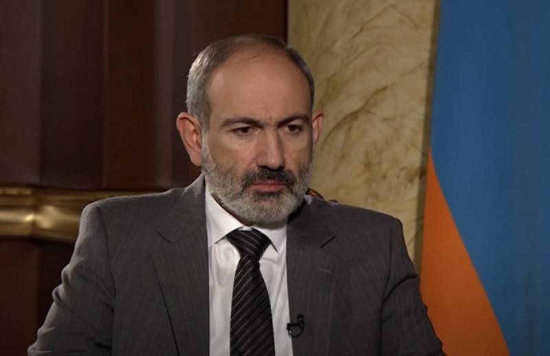 Pashinyan a exhorté le peuple arménien à prendre les armes et à défendre le Karabakh