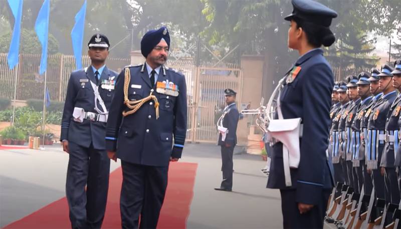 Ancien commandant de l'armée de l'air indienne: Si le Pakistan ne nous avait pas rendu le pilote capturé, nous serions partis en guerre