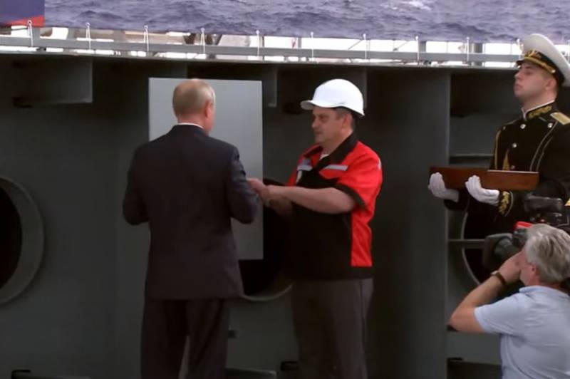 Россия сама строит вертолётоносцы: о характеристиках и перспективах отечественных УДК