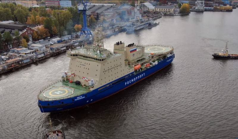 Diesel-electric icebreaker "Viktor Chernomyrdin" handed over to the customer