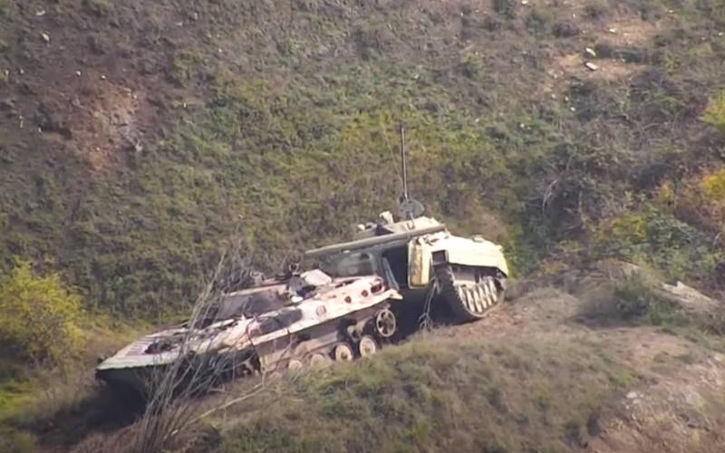 O Ministério da Defesa de Nagorno-Karabakh mostrou um vídeo da coluna destruída do exército do Azerbaijão