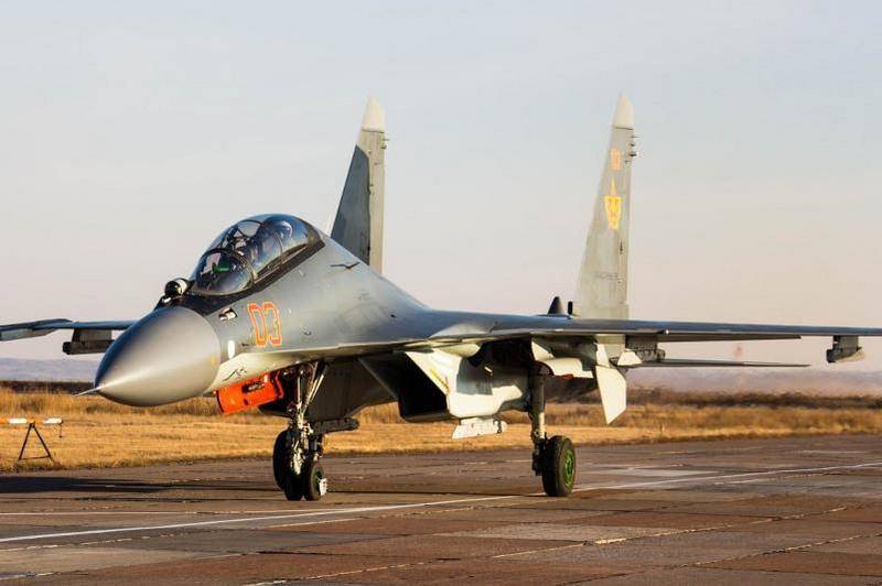 Air Force of Kazakhstan replenished with a link of multifunctional fighters Su-30SM