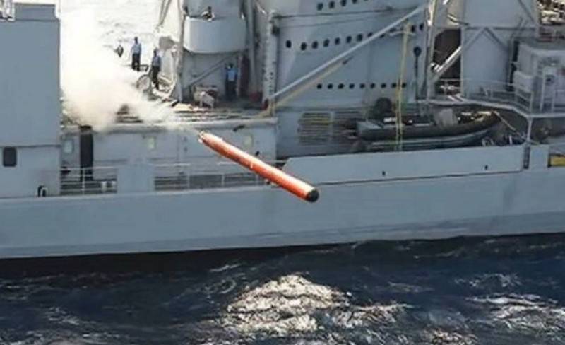 The Indian Navy received the first serial domestic heavy torpedo "Varunastra"
