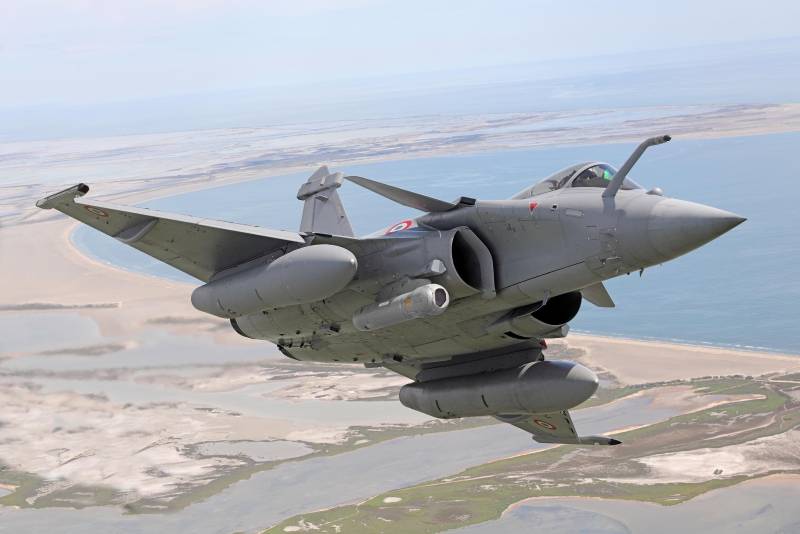 Dassault Rafale with Thales TALIOS targeting pod