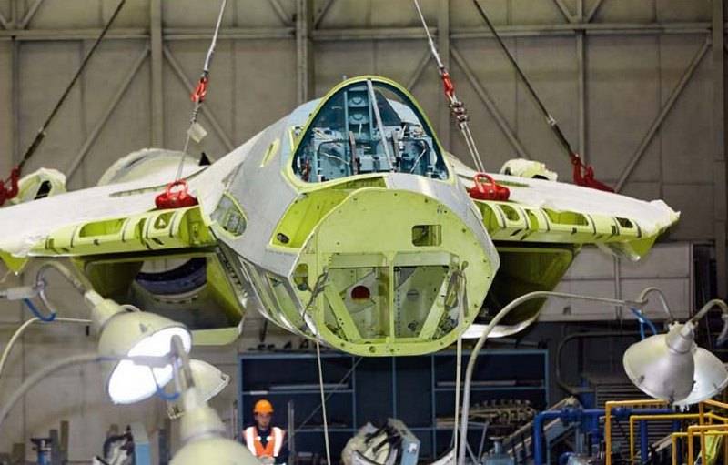 A video of the use of augmented reality in the assembly of Su-57 fighters appeared on the web