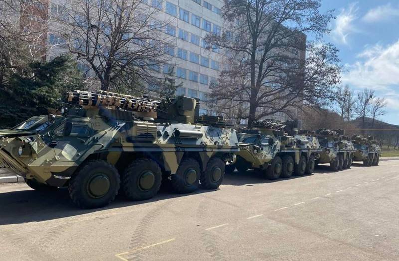 The National Guard of Ukraine received a batch of armored personnel carriers BTR-4E