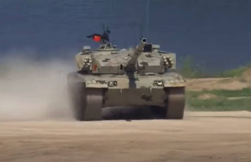 Chinese army simulates street fighting with tanks on the island of Taiwan