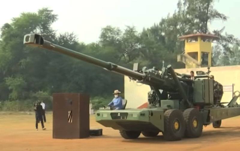 Hindistan, bir namlu patlaması olayından sonra güncellenmiş 155 mm topçu binek testine devam ediyor