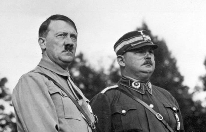 "La notte dei lunghi coltelli": come Goering ha minacciato Hitler