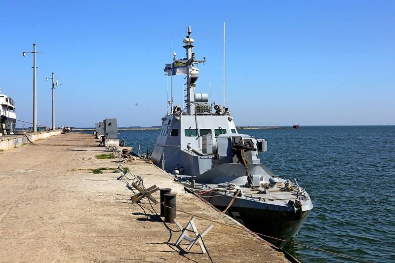 우크라이나는 Berdyansk, Mariupol 및 Skadovsk의 군사 시설 건설에 대한 미국의 지원을 희망합니다.