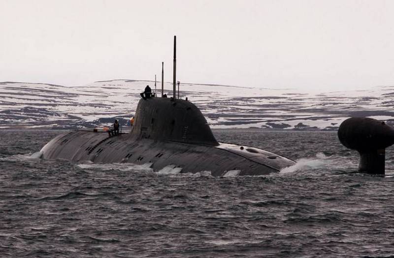 Termos de retorno à Frota do Norte do submarino nuclear "Tiger" do projeto 971 "Shchuka-B"