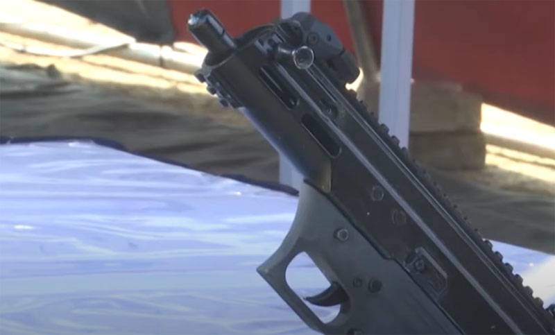 India has created its own ASMI submachine gun as an alternative to the Israeli Uzi