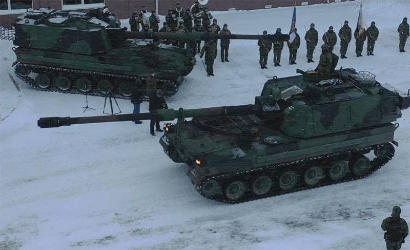 Debido a las heladas y nevadas en el campo de entrenamiento de los soldados de reserva de Estonia, hubo problemas con los uniformes.