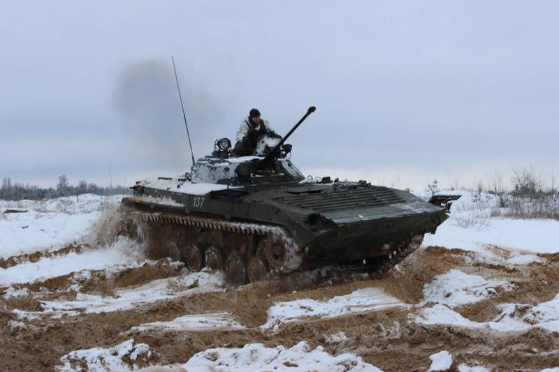 A surprise comprehensive check of the armed forces began in Belarus