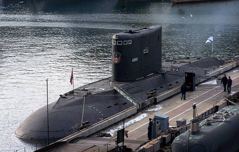 Dizel-elektrik denizaltı B-871 "Alrosa" onarımının tamamlanması için son tarihler