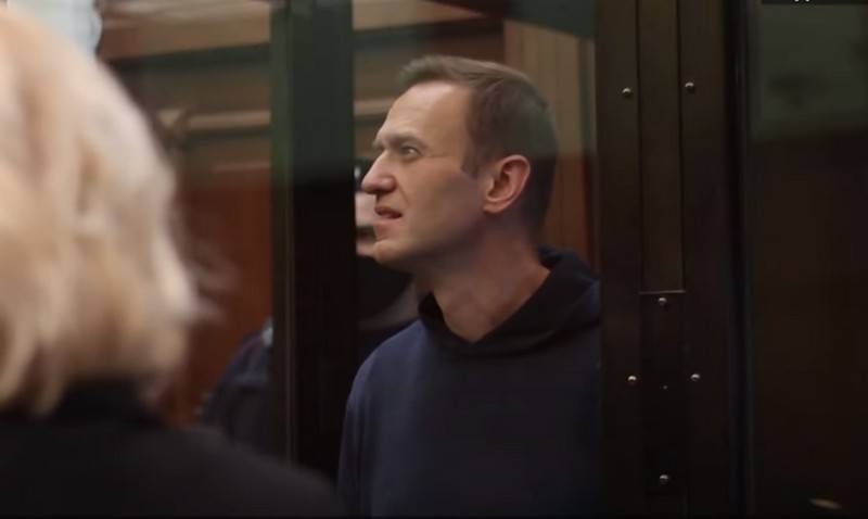 "Three and a half years in prison": the court replaced the suspended sentence for Navalny with a real one