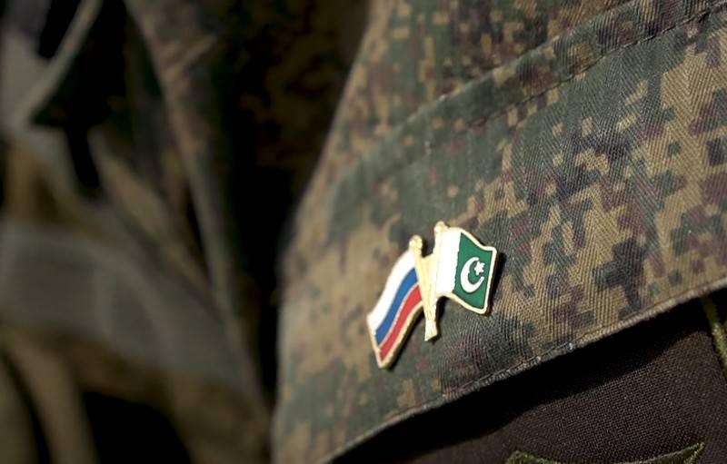 Islamabad announced the signing of a number of contracts for the supply of Russian weapons