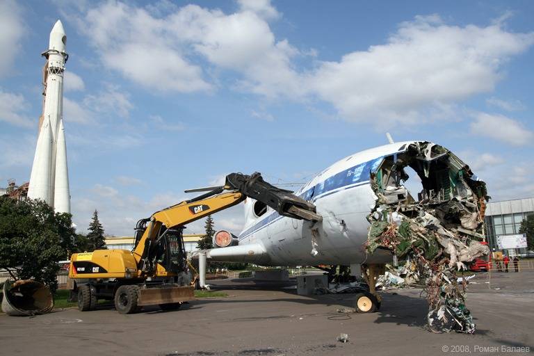 Авиационные КБ – в бомжи. Реформы по Сердюкову