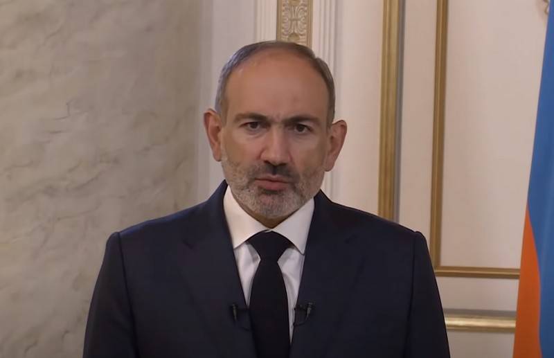 Armenian Armed Forces oppose Prime Minister Pashinyan
