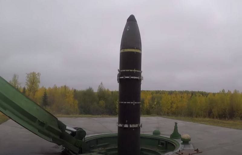 Le nouveau système de missiles stratégiques "Kedr" a commencé à se développer en Russie