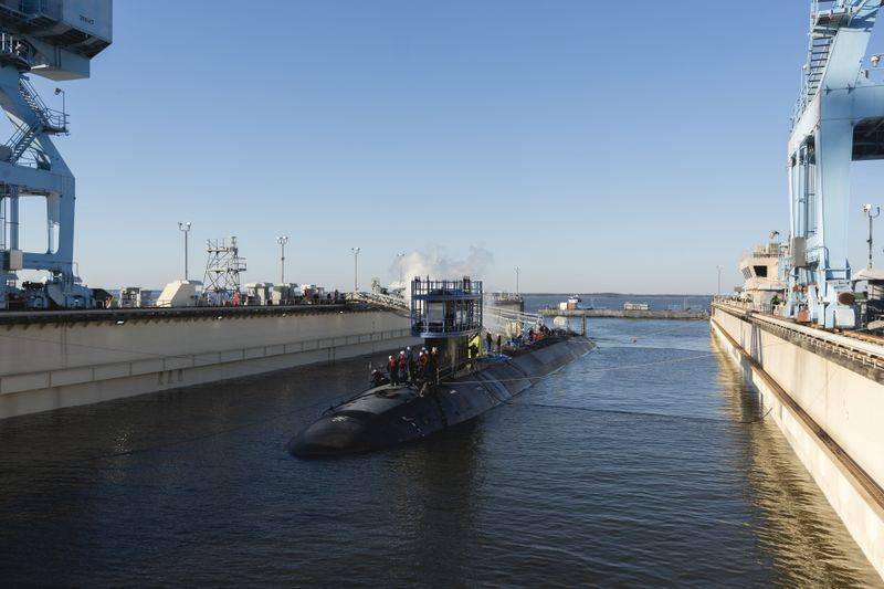 "The first to receive hypersonic missiles": The USA launched the 21st Virginia-class multipurpose nuclear submarine