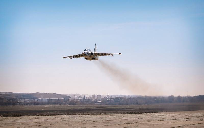 최초의 복원 된 Su-25 공격기가 조지아에서 이륙했습니다.