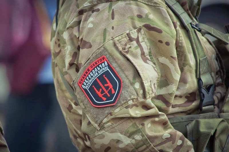 "To carry out provocations": Ukrainian nationalists from the "Right Sector" were spotted in Donbass