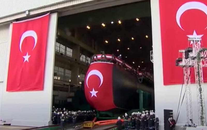 The first Turkish submarine "Piri Reis" with VNEU project Type-214TN entered the testing stage