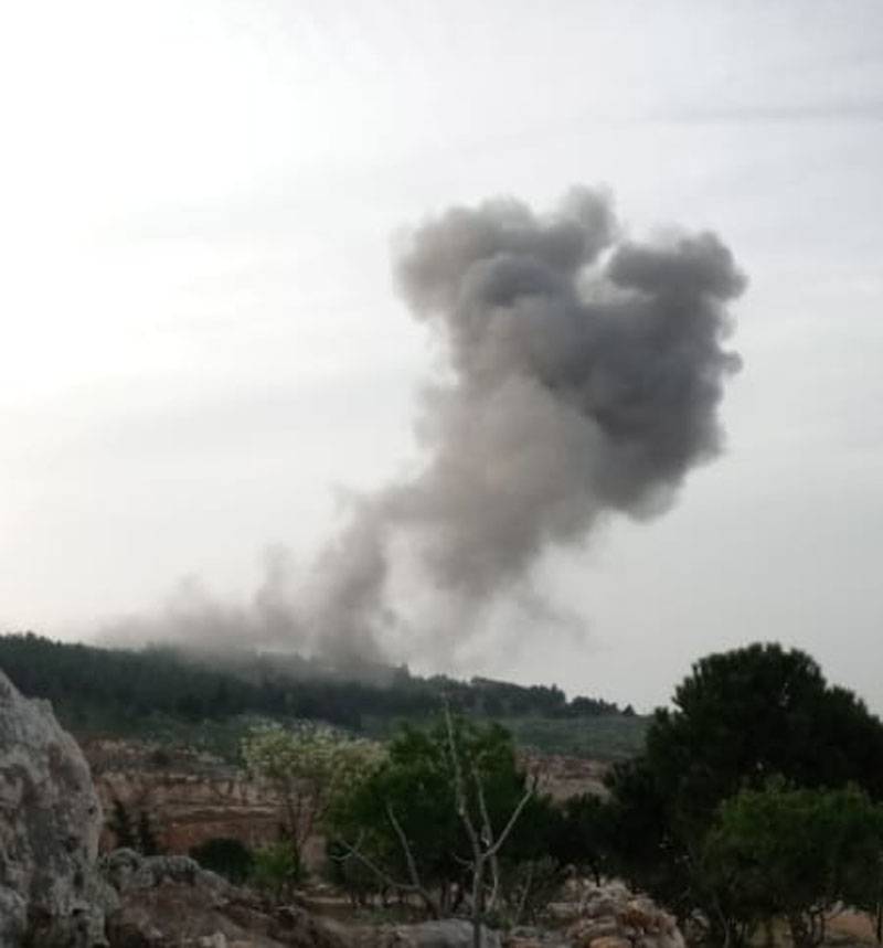 Suriye'nin İdlib vilayeti güneyindeki militanların faaliyetlerini hava saldırıları bastırdı