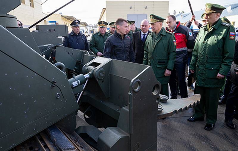 Un nouveau complexe de déminage robotisé lourd ira aux troupes du génie