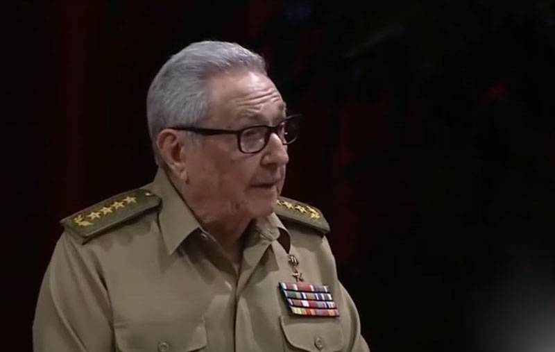 Raul Castro renunciou ao cargo de primeiro secretário do Partido Comunista de Cuba