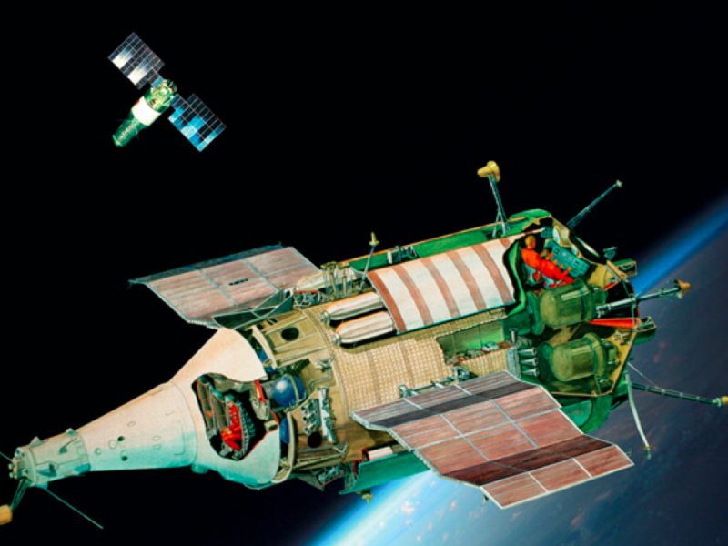 Первый корабль в космосе ссср. ТКС космический корабль. Транспортный корабль снабжения ТКС Алмаз. Транспортный корабль снабжения ТКС ОКБ Челомея. Орбитальная пилотируемая станция Алмаз.