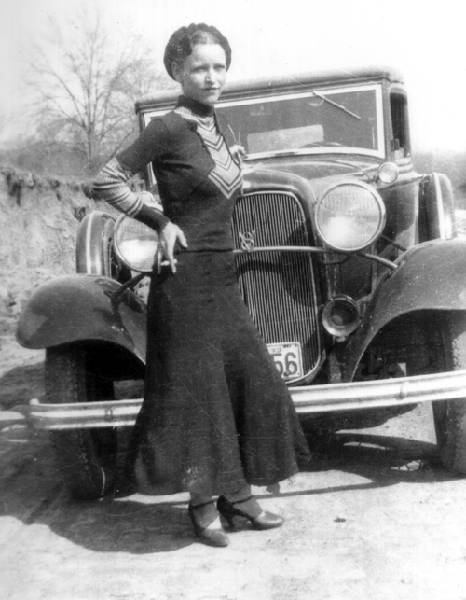 1933 ford v8 bonnie and clyde death car